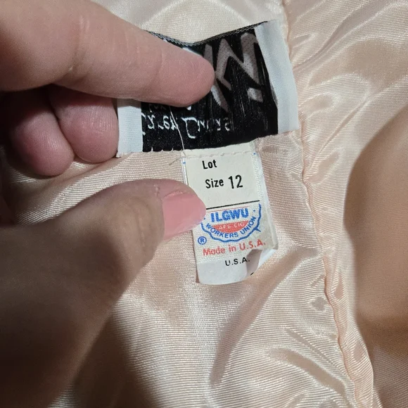 Vintage 1980s Karen Lucas NIKI Pink Off Shoulder Scalloped Formal Dress, SIZE 12 - Picture 12 of 16